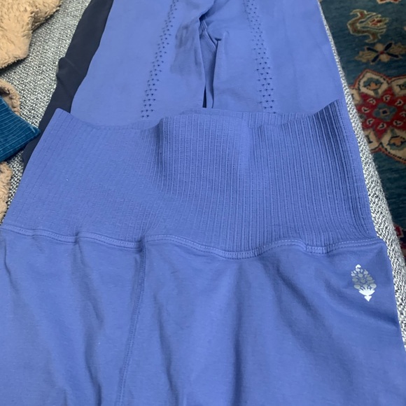 Free people lagging - Picture 4 of 5